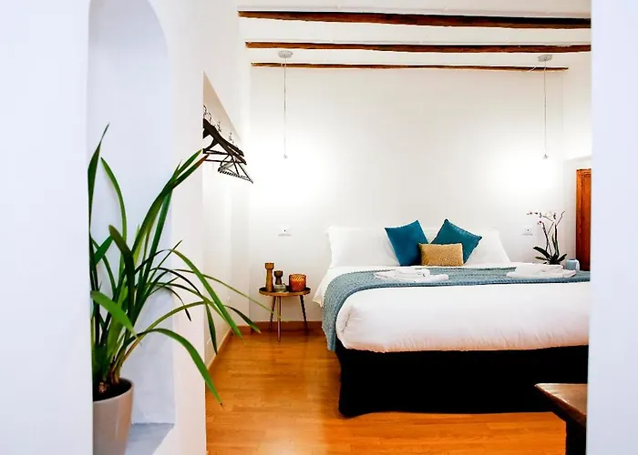 Monti With Charming Terrace 公寓